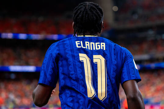Anthony Elanga of Sweden
