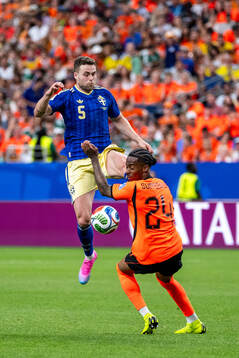 Gabriel Gudmundsson of Sweden and Crysencio Summerville of