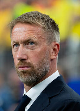 Head coach Graham Potter of Sweden ahead the FIFA World Cup