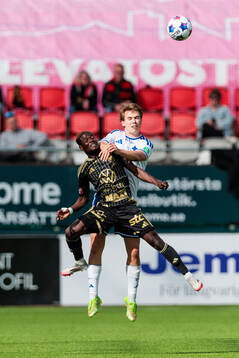 Östersunds Assiedou Yannick Armel Adjoumani och IFK