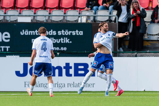 IFK Norrköpings Christoffer Nyman jublar