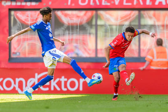 GIF Sundsvalls Suwaibou Kebbeh och Helsingborgs Obafemi