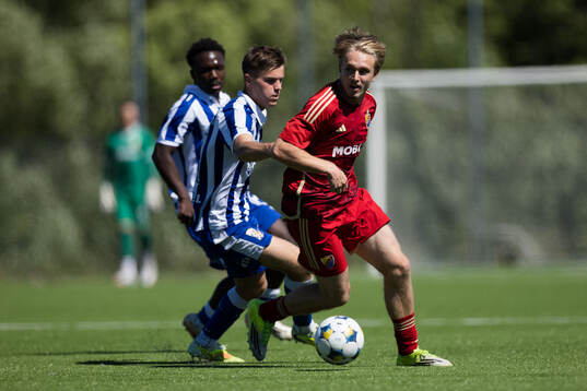 IFK Göteborgs Leo Radakovic och Djurgårdens Hannes