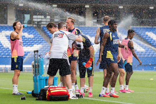 Bläddra bland fler bilder av Football, FIFA World Cup 2026, day 11, Sweden, Training