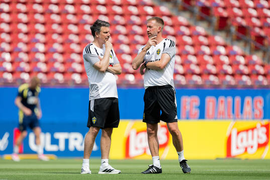 Daniel Ekvall, sports psychologist and head coach Graham