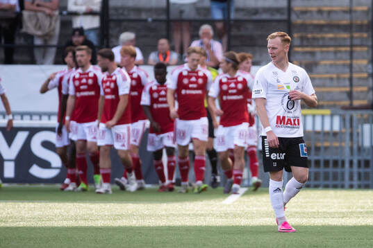 Örebros Christopher Redenstrand deppar