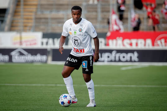 Örebros Manasse Kusu