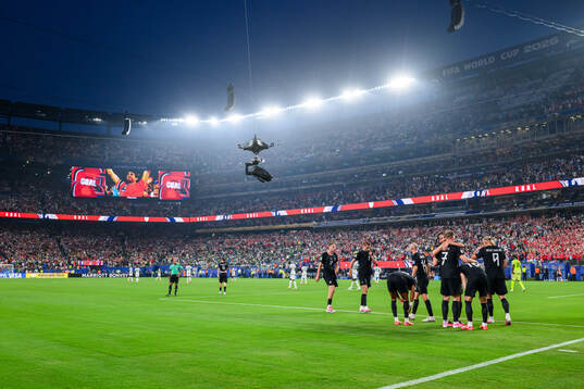Players of Norway celebrate