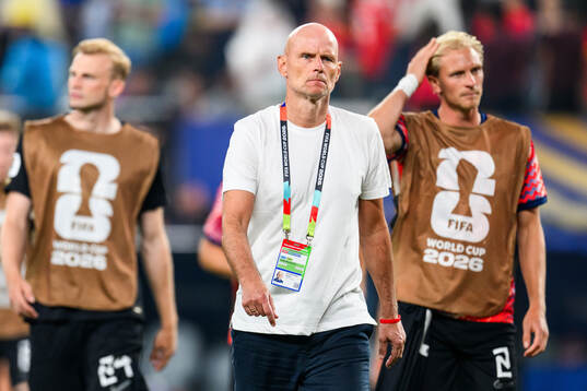Head coach Ståle Solbakken of Norway