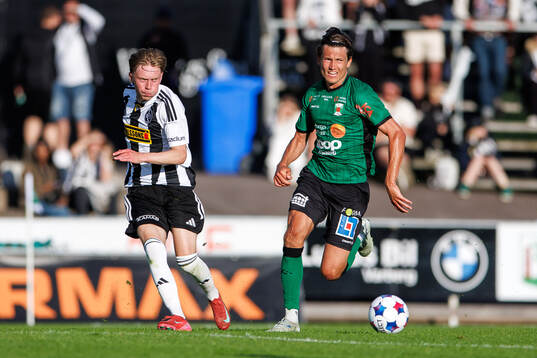 Landskronas Adam Egnell och Varbergs Noah Johansson