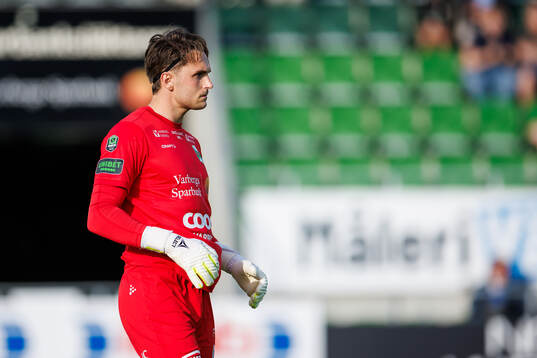 Varbergs målvakt Oscar Ekman