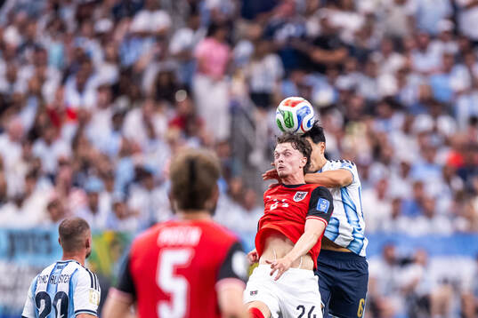 Paul Wanner of Austria and Lisandro Martinez of Argentina