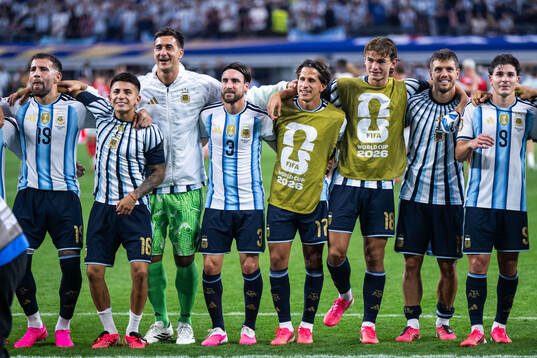 Nicolas Otamendi, Thiago Almada, Nicolas Tagliafico,