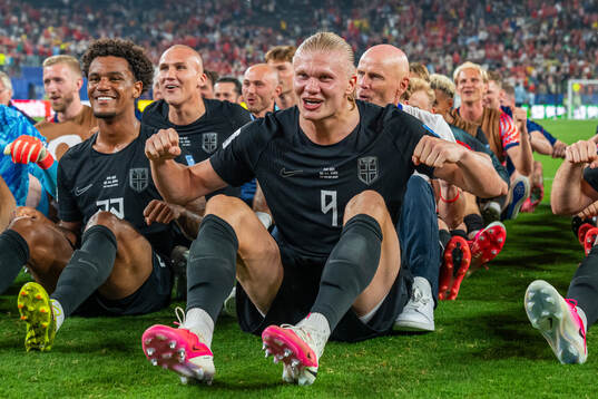 Oscar Bobb, Erling Braut Haaland, head coach Ståle