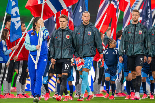 Martin Ødegaard, goalkeeper Ørjan Nyland and Kristoffer