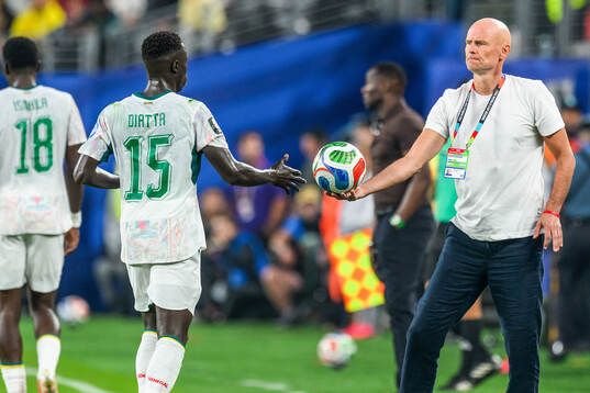 Head coach Ståle Solbakken of Norway
