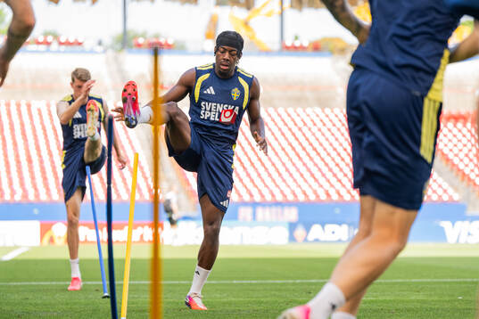 Anthony Elanga of the Swedish national football team at a