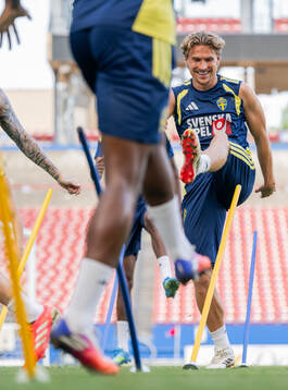 Carl Starfelt of the Swedish national football team at a
