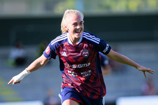 Rosengårds Molly Johansson jublar