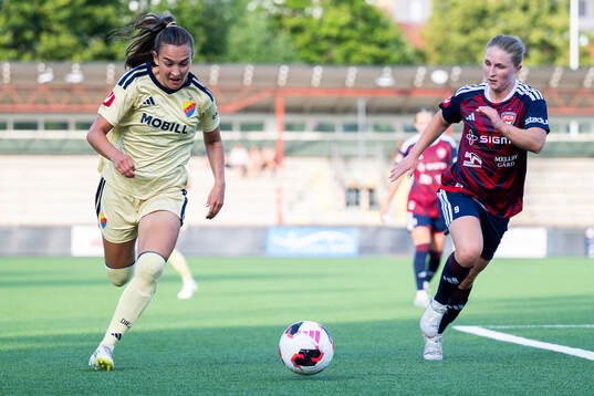 Rosengårds Hanna Andersson och Djurgårdens Lucia Duras
