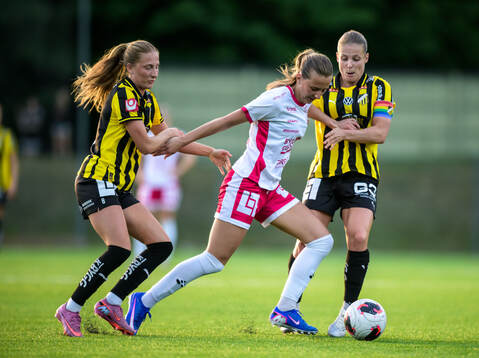 Häckens Josefin Baudou och Anna Anvegård och IK Uppsalas