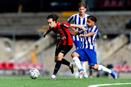 Brommapojkarnas Wilton Granberg och IFK Göteborgs Lowe