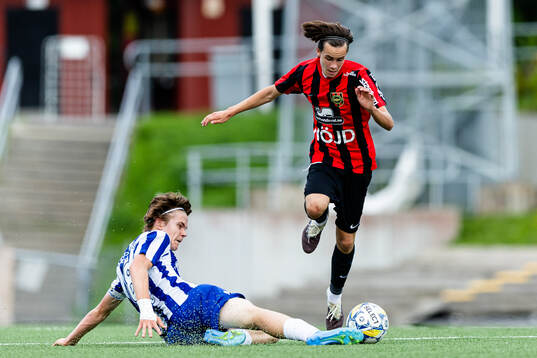 IFK Göteborgs Hannes Skånberg och Brommapojkarnas Wilton