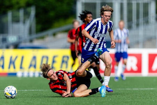 Brommapojkarnas William Johansson och IFK Göteborgs Frode