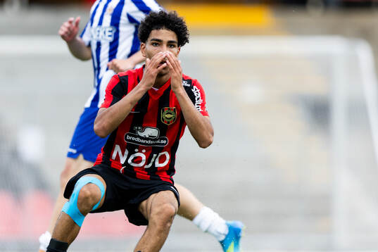 Brommapojkarnas Ahmed Albadri deppar