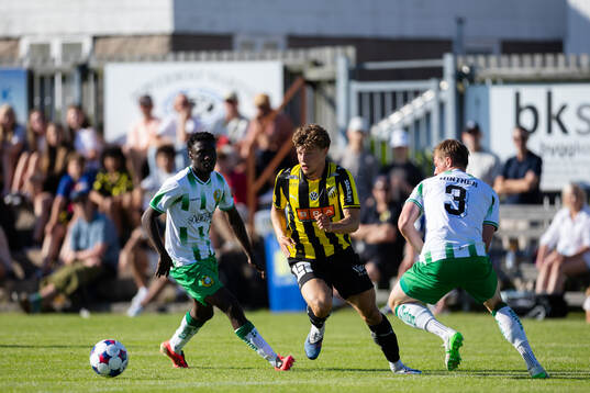 Häckens Gustav Lindgren mot Hammarbys Frederik Winther