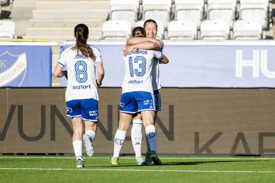 IFK Norrköpings Emma Engström jublar