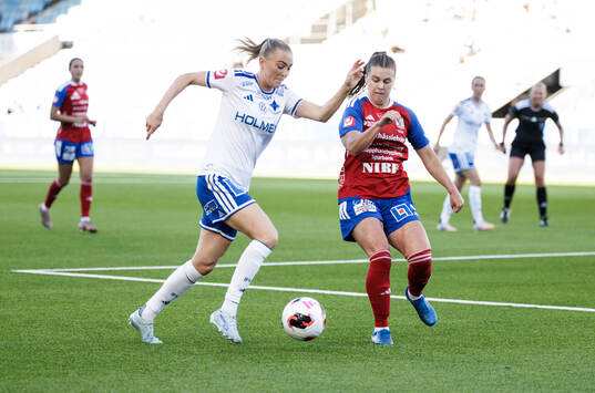 IFK Norrköpings Beatrice Persson och Vittsjös Anna Haddock