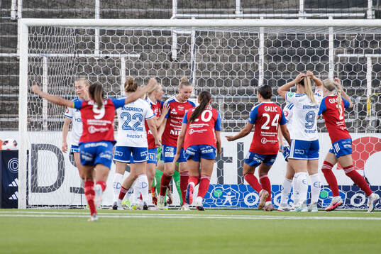 Vittsjös Kajsa Lind jublar