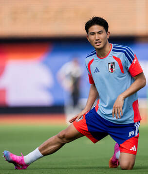 Junnosuke Suzuki of the Japanese national football team at