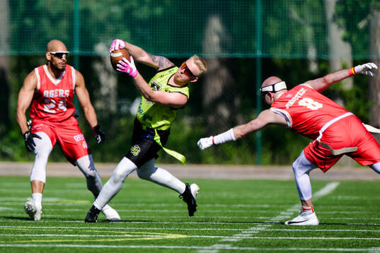 Nässjö Saints Martin Petersson och Uppsala 86ers Peder