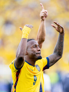 John Yeboah of Ecuador celebrates