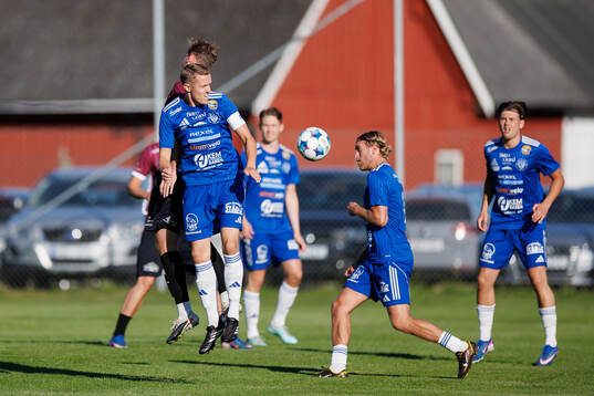 Böljan Falkenbergs David Wallnedal och Hannes Bengtsson