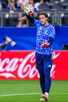 goalkeeper Jacob Widell Zetterström of Sweden