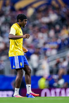 Anthony Elanga of Sweden