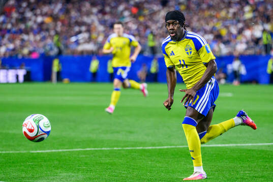 Anthony Elanga of Sweden
