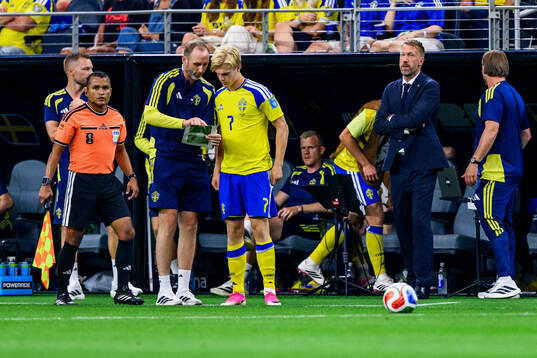 Lucas Bergvall of Sweden