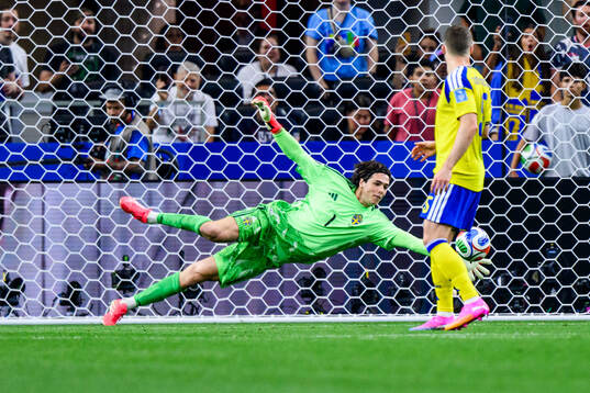 Bläddra bland fler bilder av Football, FIFA World Cup 2026, day 15, Japan - Sweden