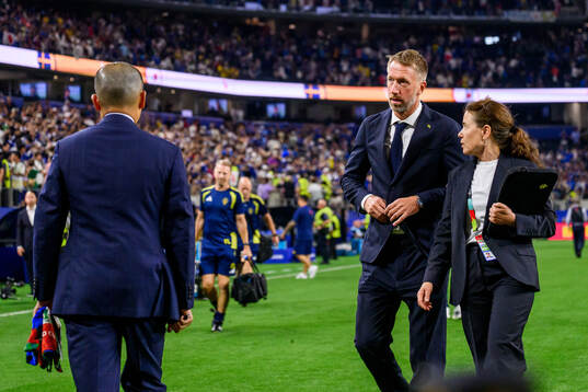Head coach Graham Potter of Sweden
