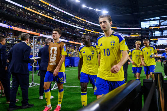 Ken Sema and Benjamin Nygren of Sweden