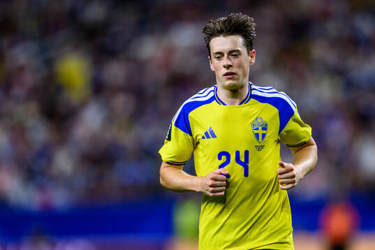 Elliot Stroud of Sweden