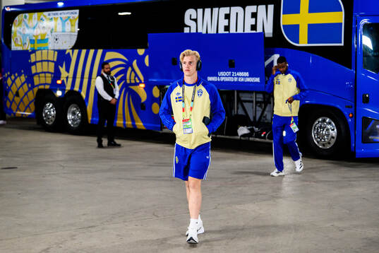 Lucas Bergvall of Sweden