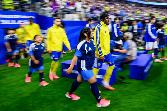 Anthony Elanga of Sweden