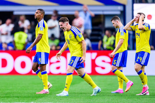 Isak Hien, Viktor Gyökeres, Gabriel Gudmundsson and Elliot