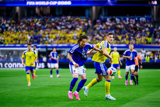 Ayumu Seko of Japan and Viktor Gyökeres of Sweden
