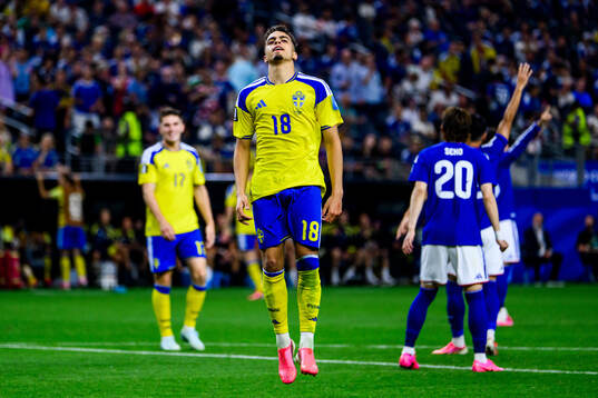 Yasin Ayari of Sweden looks dejected